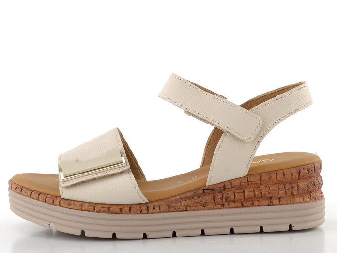 Gabor sandály na klínu creme 82.700.52