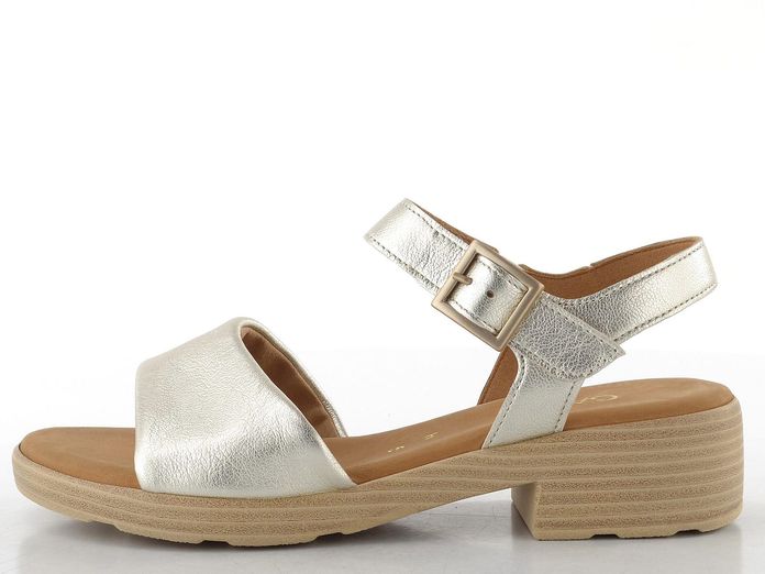 Gabor metalické sandály na podpatku perla 82.814.81