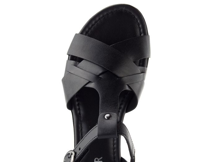 Gabor sandály na nízkém podpatku schwarz 82.794.57