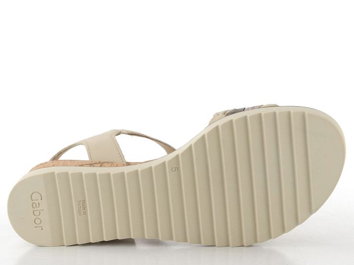 Gabor sandály na klínu beige 82.758.65