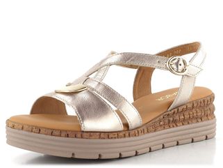 Gabor metalické sandály na klínu puder 82.707.82